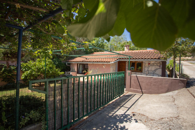 Apartments and Holiday House Rabota in Pula, Istria - Croatia Pula