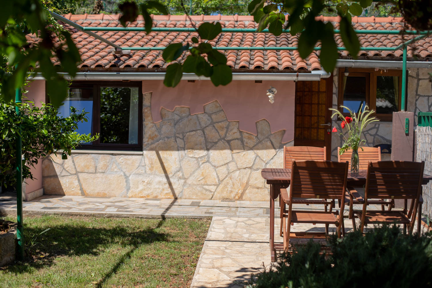 Apartments & House Rabota Pula - A true vacation in a comfortable setting with a touch of the past, Apartments and Holiday House Rabota in Pula, Istria - Croatia Pula